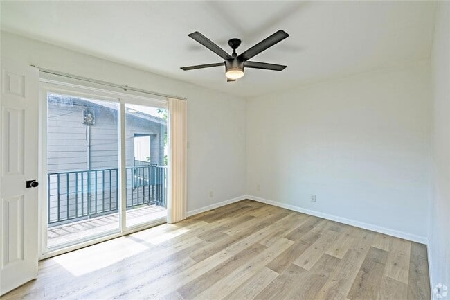 Photo - 2705 Windswept Cove Unit 202