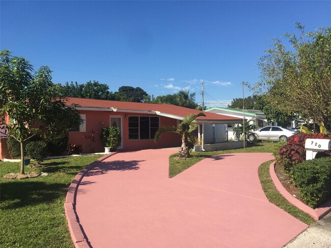 Photo - 720 N 66 Terrace