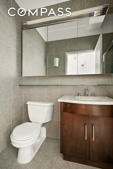 Photo - 80 John St Unit 8H