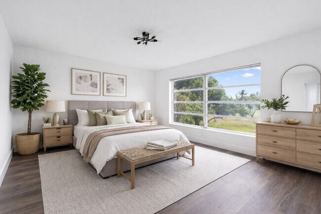 2800 N Palm Aire Dr Unit 310