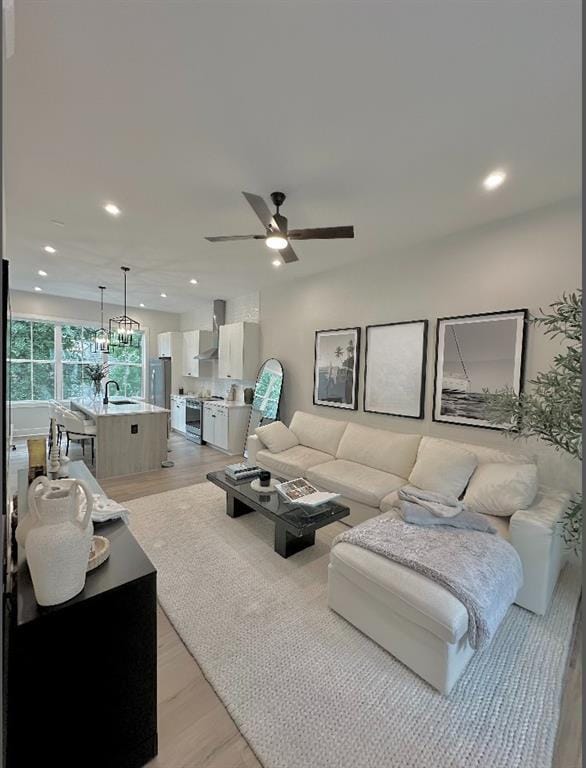 Photo - 192 Chestnut Cir