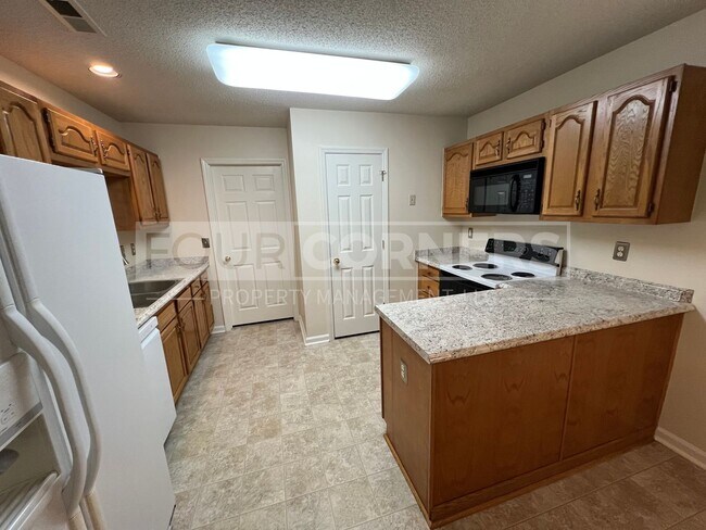 Photo - 36 Mansfield Cir