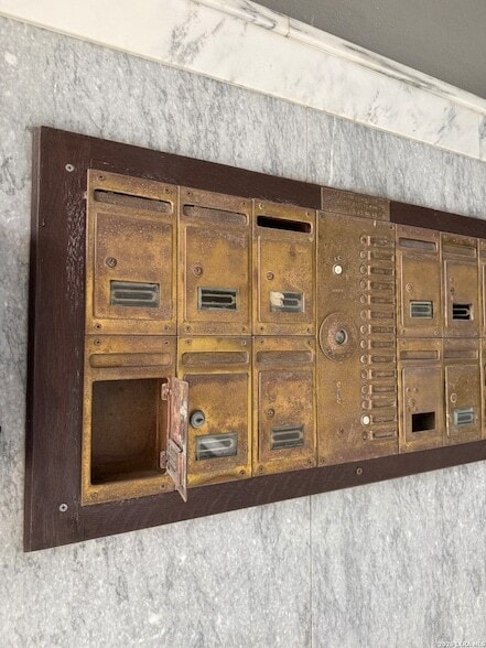 Photo - 110 Auditorium Cir