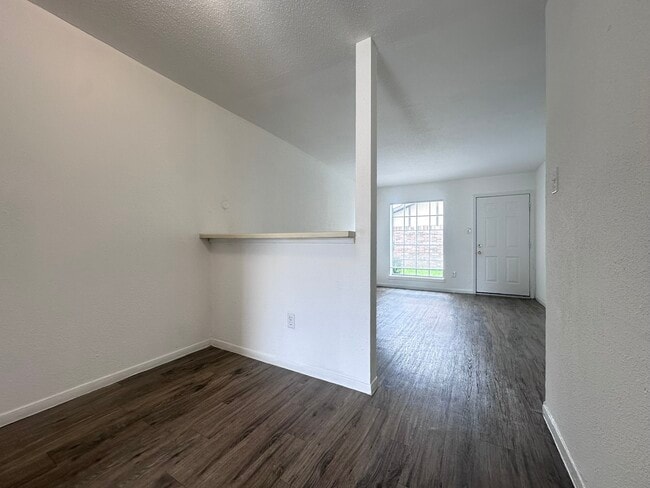 Timber Crossing Apartments