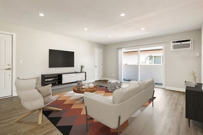 Photo - Kling Trio Apartments