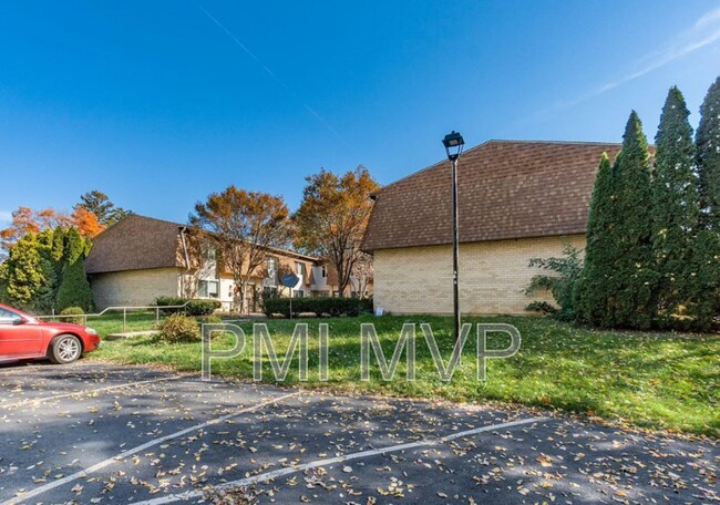 Photo - 7290 Broadwyn Dr