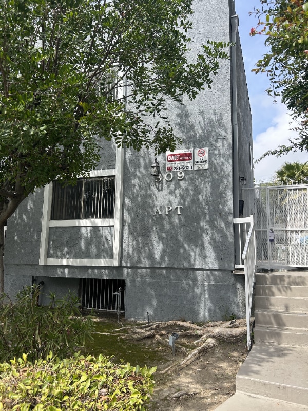 Photo - 309 E Elk Ave Unidad 107