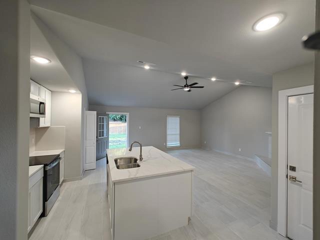 Building Photo - 5500 Adams Dr Rental