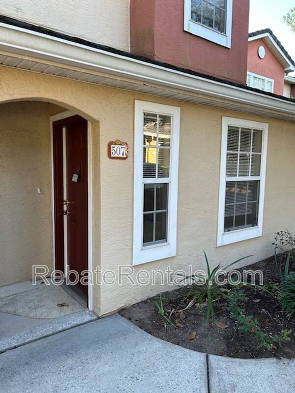 Photo - 10075 Gate Pkwy N Unit 507