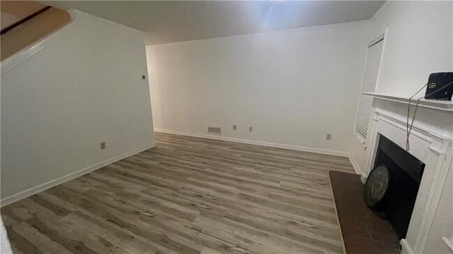 Photo - 1405 Kennesaw Trace Ct
