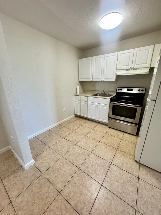 Building Photo - 22240 SW 115th Ct Unit 2 Rental
