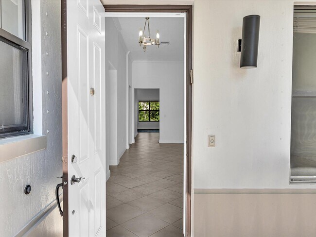 2680 NW 84th Way