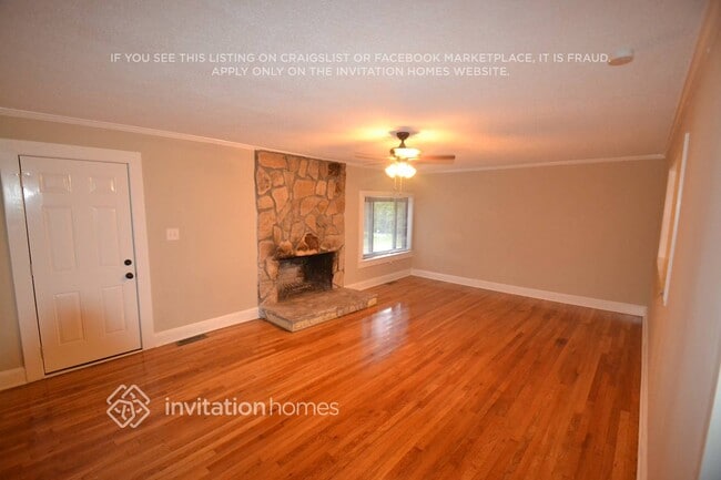 Photo - 4268 Vincent St