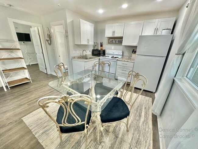 Photo - 229 Florida Blanca Pl SE