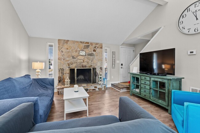 505 Plantation Dr