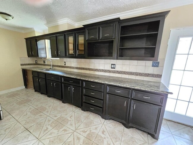 Photo - 822 Ivy Hollow St