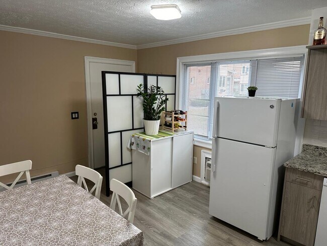 Kitchen - 120 Wooster St Unit Condominium