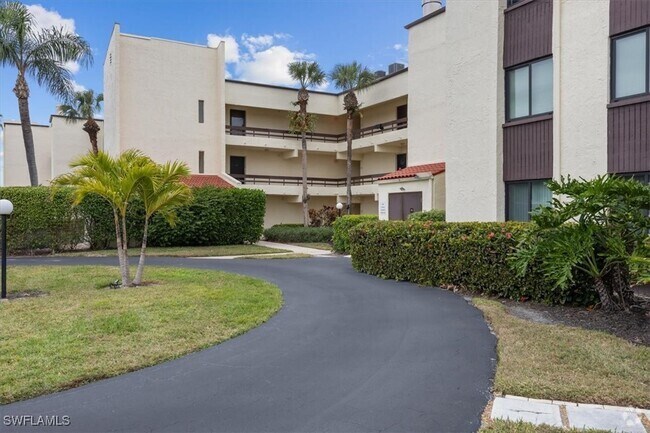 Building Photo - 3635 Boca Ciega Dr Unit 207 Rental