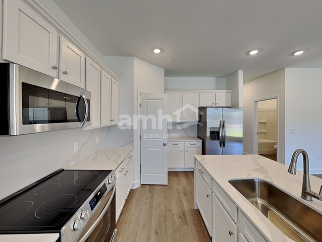 Photo - 16430 Cheyanne Ct