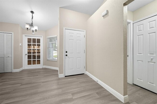 Photo - 170 Kelly Cir