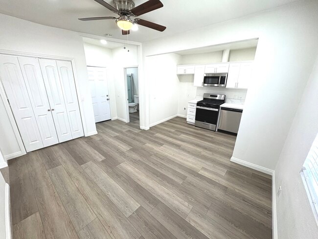 Photo - 106 S Pacific Ave Unit 3