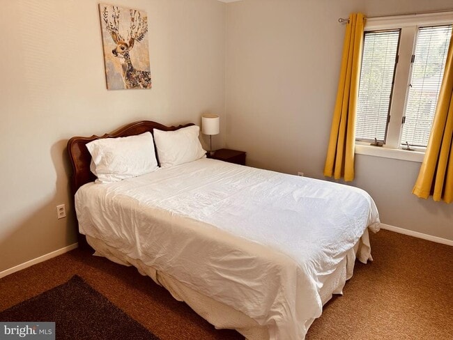 Photo - 1813 Olmstead Dr