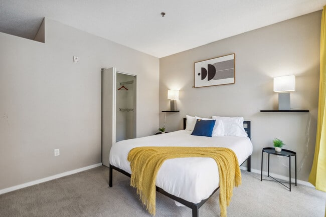 Photo - 616 Washington Ave S Unidad ID1014632P