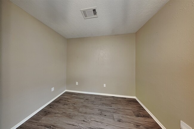 Photo - 9906 Dornoch Dr