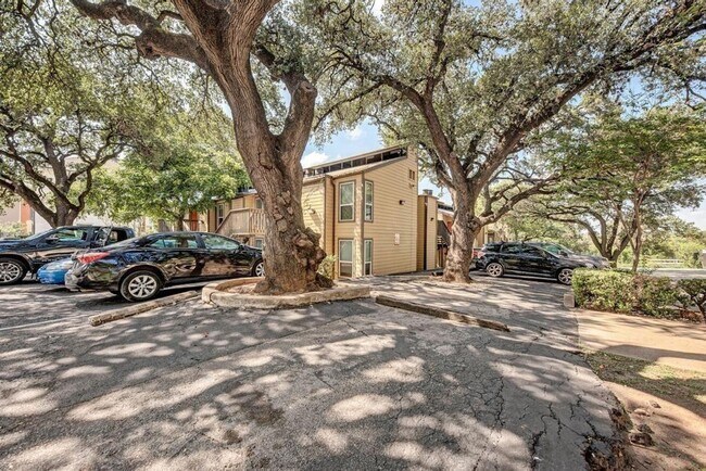 Photo - Studio Condo in the Heart of West Campus! Unit 219