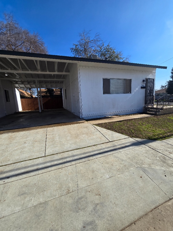 Photo - 7160 N Maroa Ave