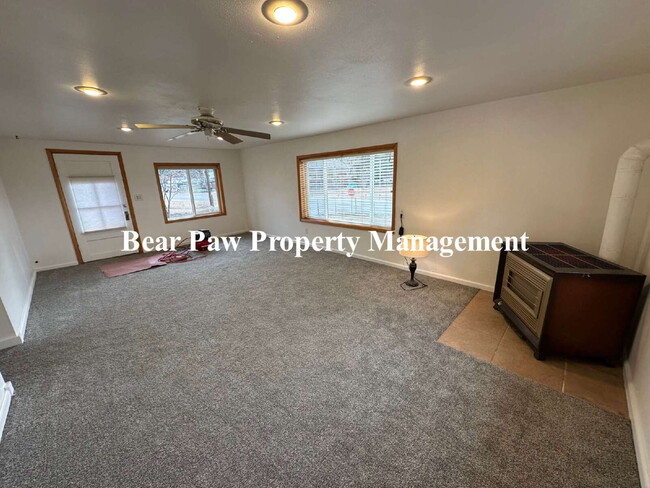 Photo - "Charming cabin in Evergreen"