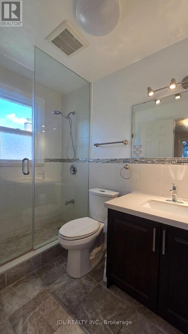 Photo - 68 Meadowview Ave