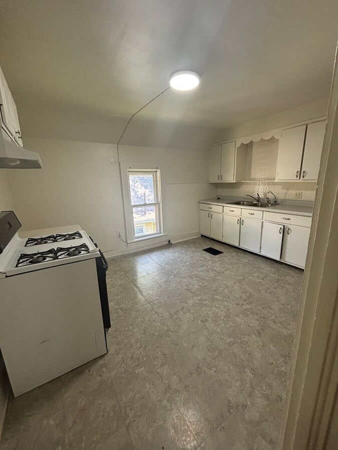 Photo - 521 E Madison St Unit 2