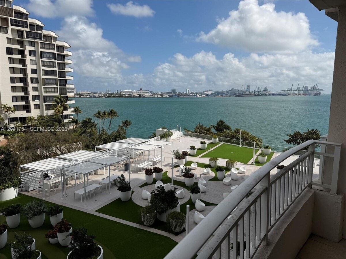 Photo - 770 Claughton Island Dr Unit 707