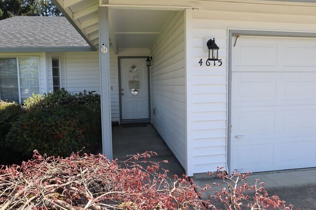 Photo - 4615 NE 126th Ave