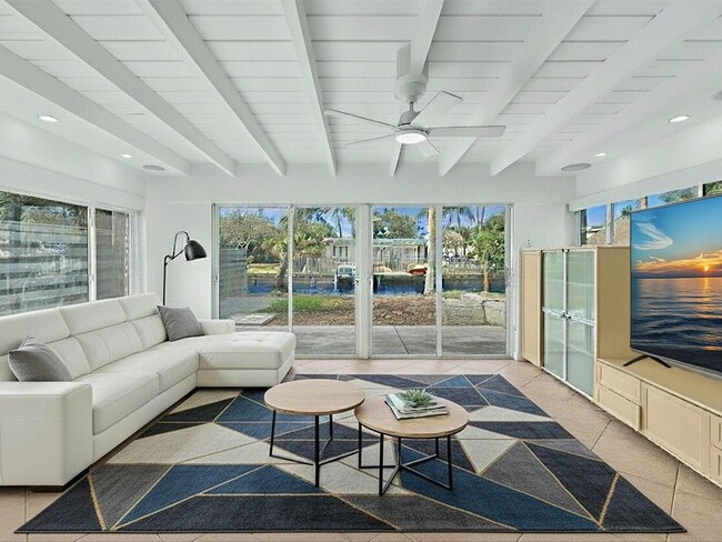 Photo - 2507 Okeechobee Ln