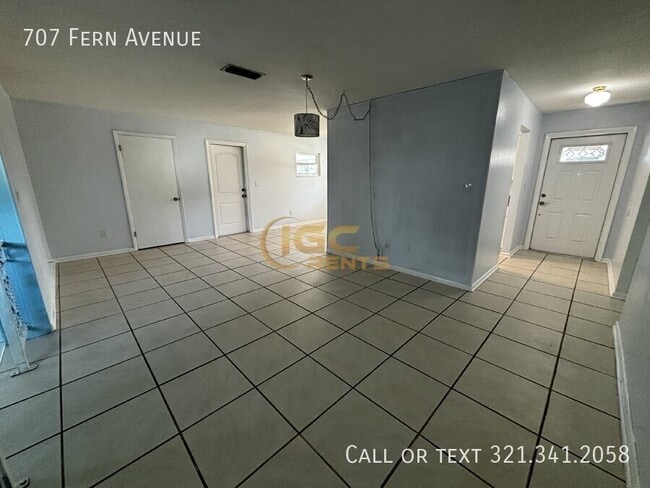 Photo - 707 Fern Ave