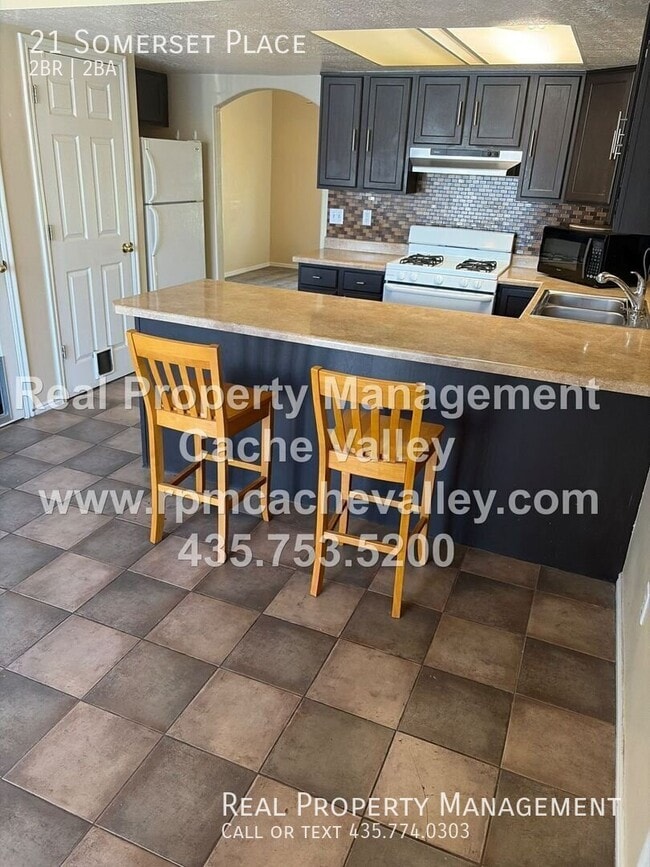 Photo - 21 Somerset Pl