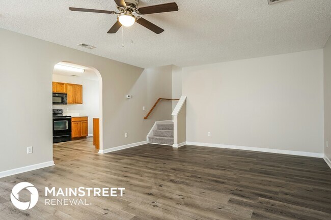 Photo - 137 Brookhaven Dr
