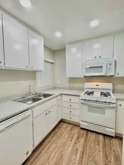1+1 kitchen