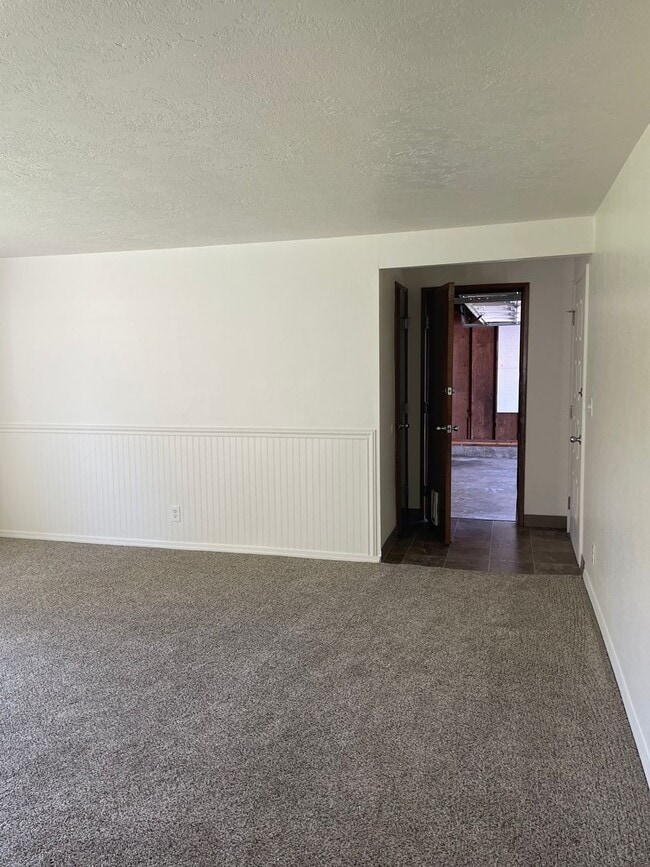 Photo - 3 bed 2 bath house in South Salem!