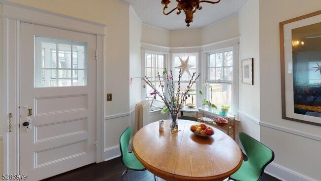 Photo - 580 Ridgewood Rd