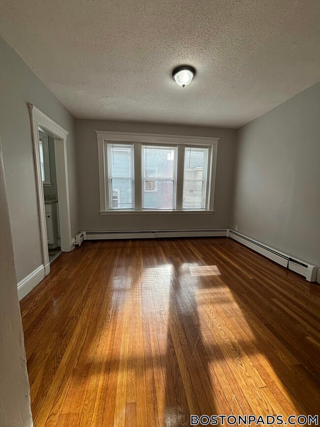 Photo - 44 Estes St Unit 16