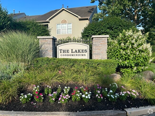 Building Photo - 3201A Ramsbury Ct Unit 3201 A Ramsbury Court Rental