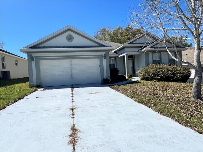 Photo - 209 Round Man St