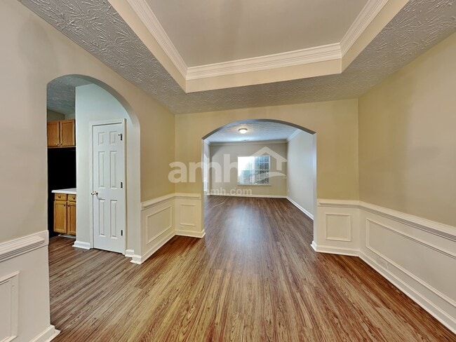 Photo - 540 Gables Ct