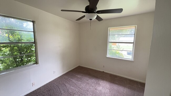 Photo - Upgraded 4 bedroom 2.5 bathroom house!  HO...