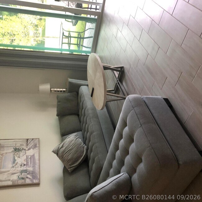 5665 Divine Dr