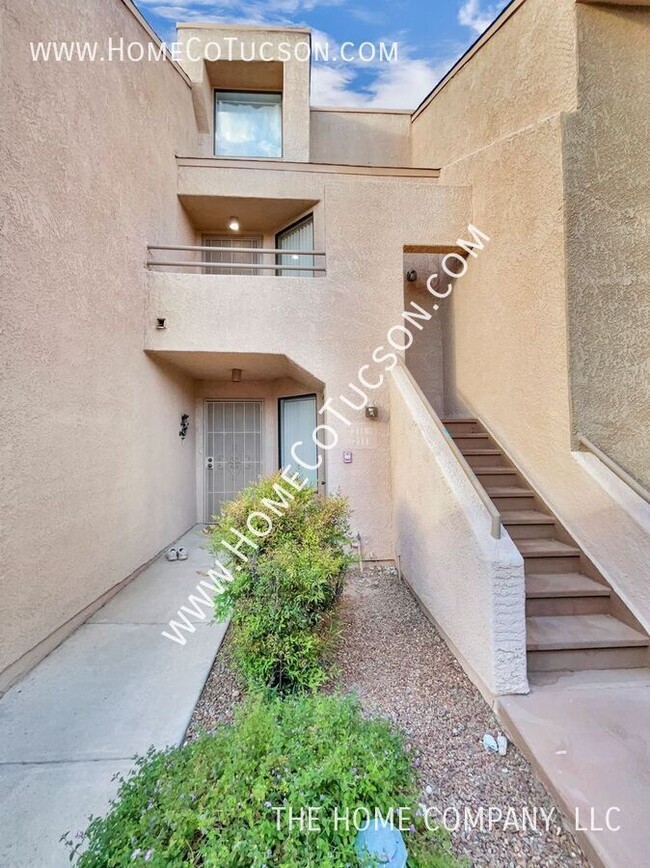 Photo - Short Term Furnished Foothills Condo 5675 N Camino Esplendora-2211