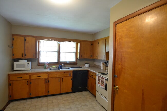 Photo - 821 E Patterson St